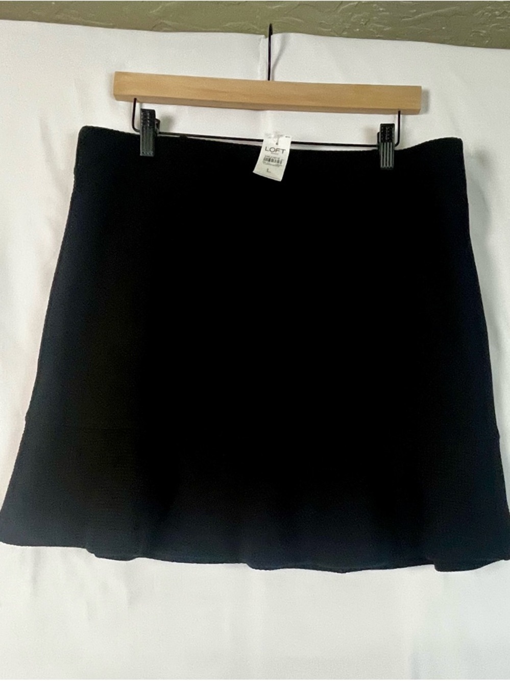 LOFT outlet NWT Black A-Line Skirt